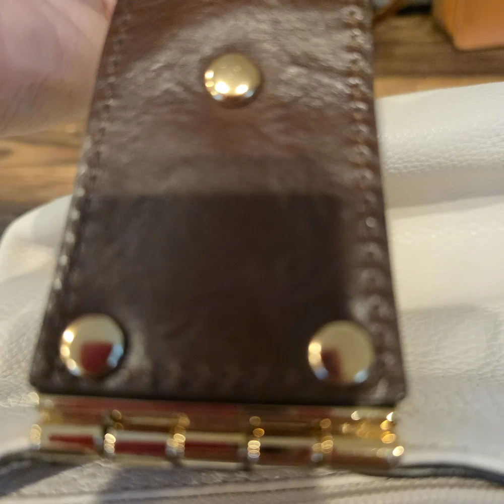 Michael Kors Cream and Brown Shoulder Bag with Gold Details - Picture 14 of 16